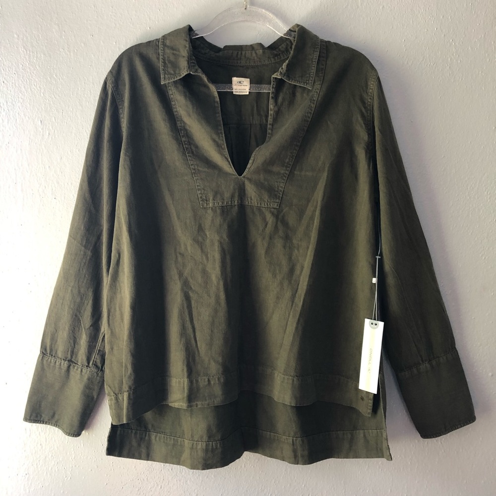 O’Neill, Pullover Jacket/Shirt in Forrest Green.